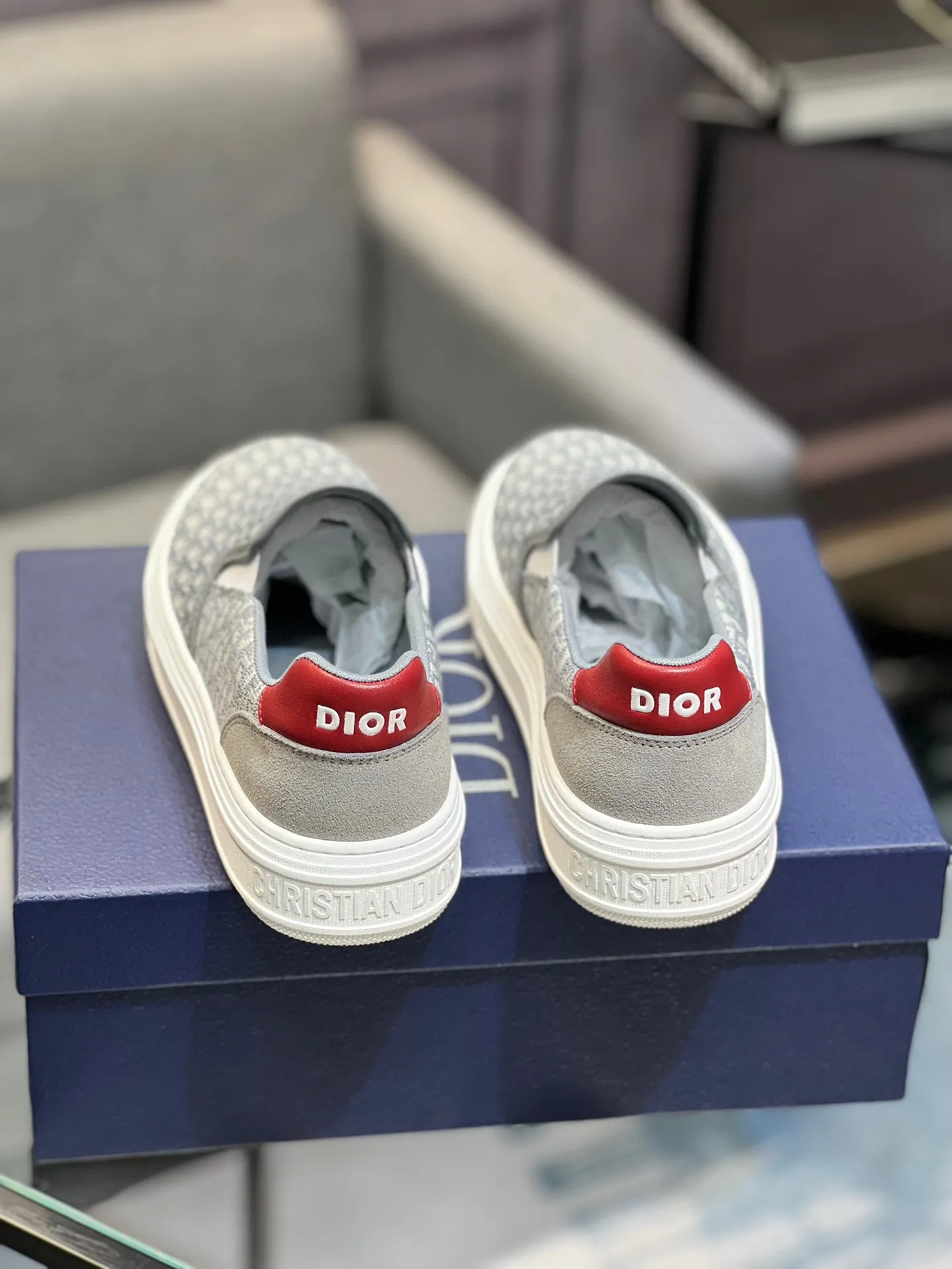 Men's shoes 💰380 The latest DiOr shipment, using imported top-grade jacquard fabric with cowhide design 👍 Breathable mesh lining, comfortable to wear, lightweight, original last mold, official website 1:1, private mold outsole, non-slip, color, multiple colors available, code number 38 to 44 (45 can be ordered)